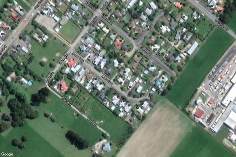 Photo of property in 27 Moore Crescent, Carterton, 5713