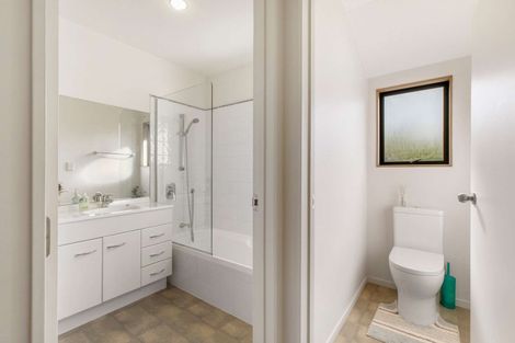 Photo of property in 19 Donald Street, Stanmore Bay, Whangaparaoa, 0932