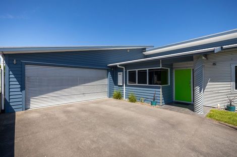 Photo of property in 36 Karamea Street, Whalers Gate, New Plymouth, 4310