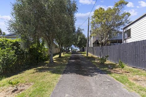Photo of property in 2/46 School Road, Morningside, Auckland, 1021