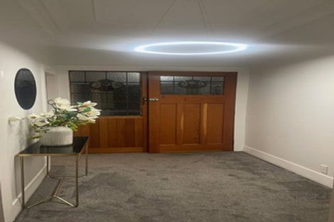 Photo of property in 92 Tomahawk Road, Andersons Bay, Dunedin, 9013