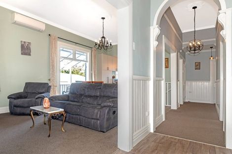 Photo of property in 166 Stout Street, Mangapapa, Gisborne, 4010