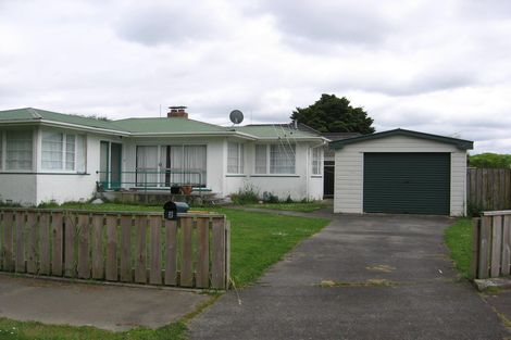 Photo of property in 2 Chester Crescent, West End, Palmerston North, 4410