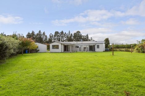 Photo of property in 554 Mountain Road, Lepperton, New Plymouth, 4373