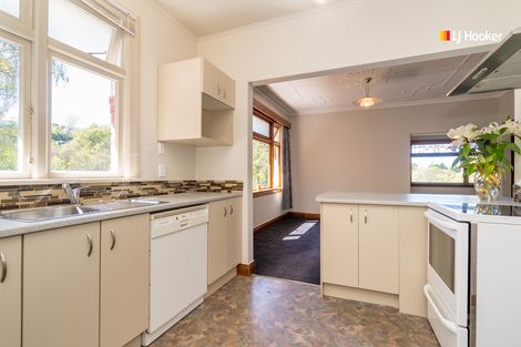 Photo of property in 43 Glen Road, Mornington, Dunedin, 9011