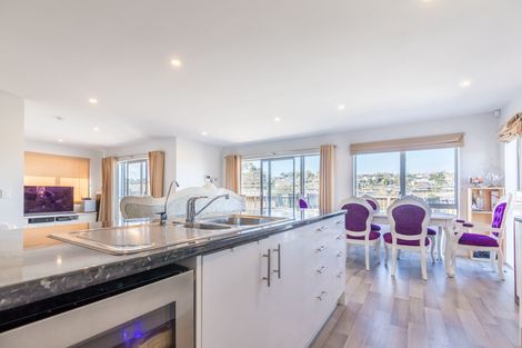 Photo of property in 36 Makora Road, Massey, Auckland, 0614