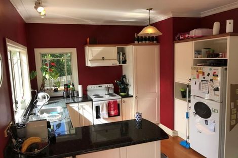 Photo of property in 294a Main Road, Tawa, Wellington, 5028