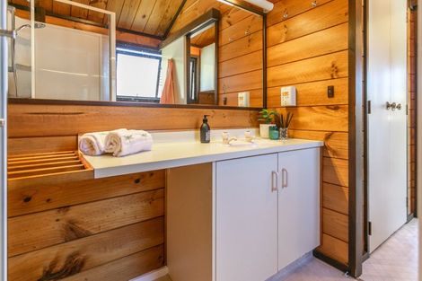 Photo of property in 9 Margot Place, Hahei, Whitianga, 3591