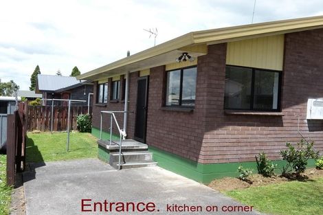 Photo of property in 2/974 Bank Street, Te Awamutu, 3800