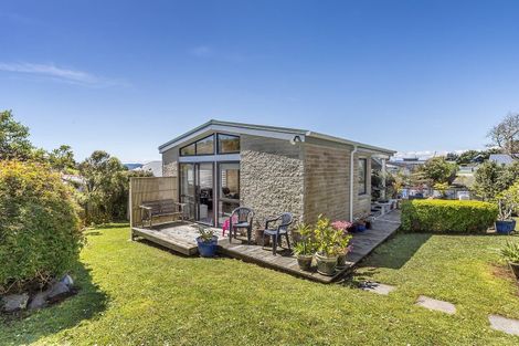 Photo of property in 166 Mitchell Street, Brooklyn, Wellington, 6021