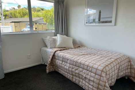 Photo of property in 1/30 Candia Road, Swanson, Auckland, 0614