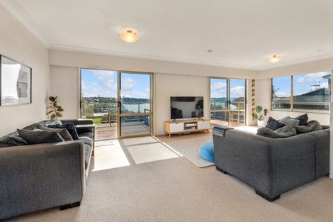 Photo of property in 7 Sunnyview Avenue, Shelly Park, Auckland, 2014