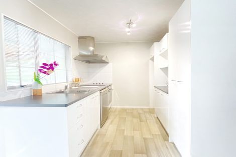 Photo of property in 3/63 Kenderdine Road, Papatoetoe, Auckland, 2025