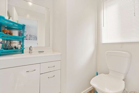 Photo of property in 5 Margarita Rise, Pukekohe, 2120