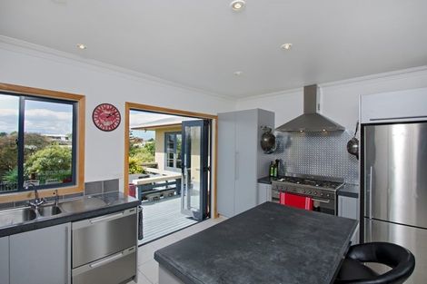 Photo of property in 33 Ranch Road, Mount Maunganui, 3116