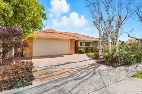 Photo of property in 2 Leigh Place, Paraparaumu Beach, Paraparaumu, 5032