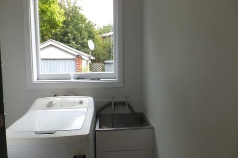 Photo of property in 1/65 Maidstone Road, Ilam, Christchurch, 8041