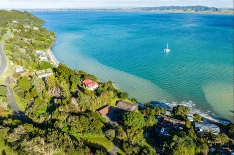 Photo of property in 20 Manganese Point Road, Tamaterau, Whangarei, 0174