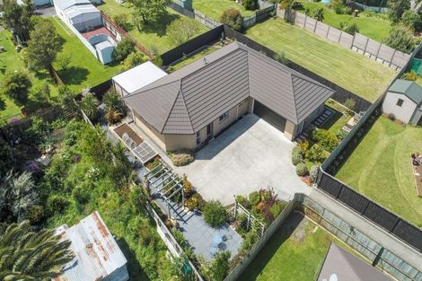 Photo of property in 18 Poynter Place, Tawhero, Whanganui, 4501