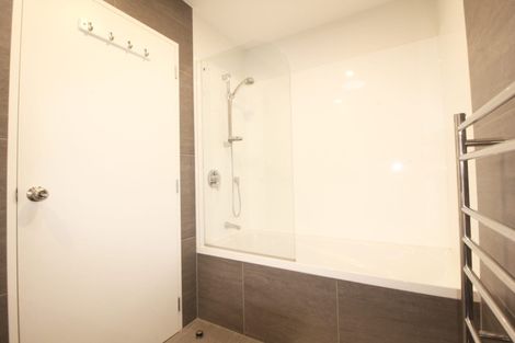 Photo of property in 122 Joseph Street, Flat Bush, Auckland, 2019