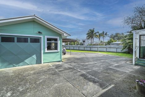 Photo of property in 10 Cornwall Road, Taradale, Napier, 4112