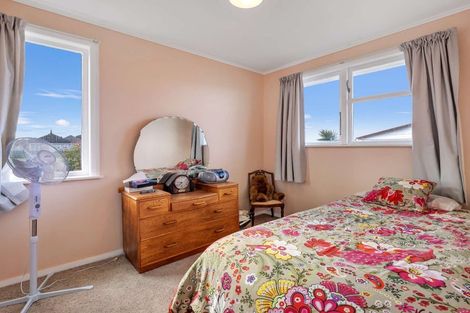 Photo of property in 129 Puriri Street, Castlecliff, Whanganui, 4501