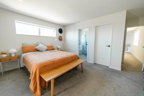 Photo of property in 35 Pohewa Road, Silverdale, 0932