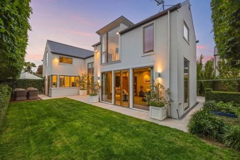Photo of property in 131a Hamilton Avenue, Ilam, Christchurch, 8041