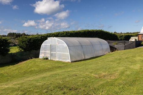 Photo of property in 17 Sarona Park Drive, Omanawa, Tauranga, 3171