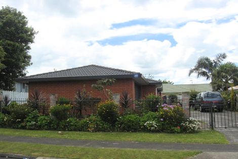 Photo of property in 4 Dagenham Street, Manurewa, Auckland, 2102