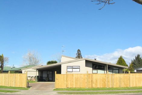 Photo of property in 16 Ratima Place, Whakatane, 3120