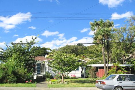 Photo of property in 1b Cruickshank Road, Clouston Park, Upper Hutt, 5018