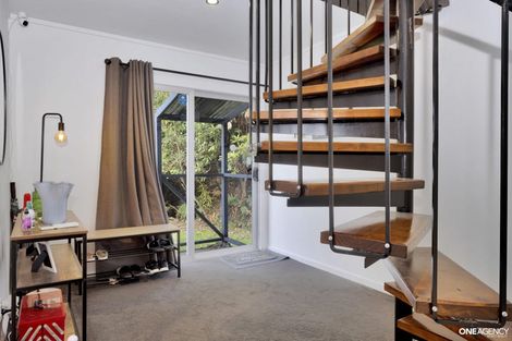 Photo of property in 470c Stokes Valley Road, Stokes Valley, Lower Hutt, 5019