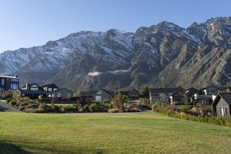 Photo of property in 4 Hackett Road, Jacks Point, Queenstown, 9371
