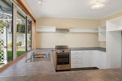 Photo of property in 10 Wordsworth Place, Stoke, Nelson, 7011