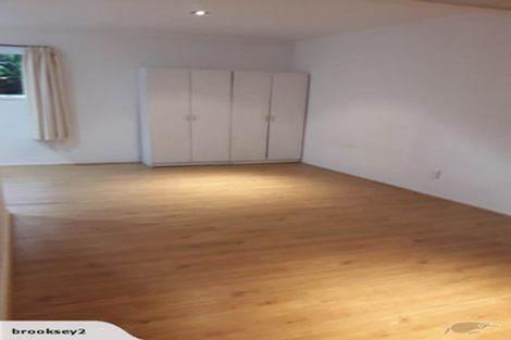 Photo of property in 137 Albany Highway, Unsworth Heights, Auckland, 0632