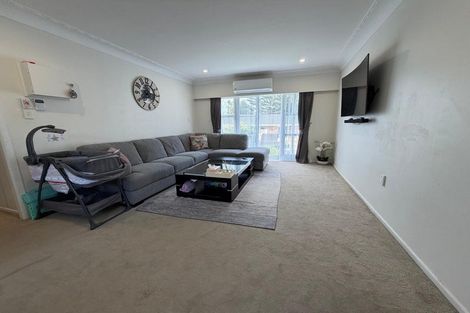 Photo of property in 3/142a Great South Road, Manurewa, Auckland, 2102