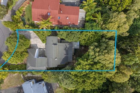 Photo of property in 7 Emery Grove, Bayview, Auckland, 0629