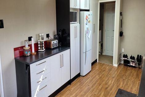 Photo of property in 147 Govett Avenue, Frankleigh Park, New Plymouth, 4310