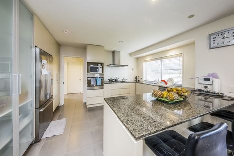 Photo of property in 53 Hinau Road, Karaka, Papakura, 2113