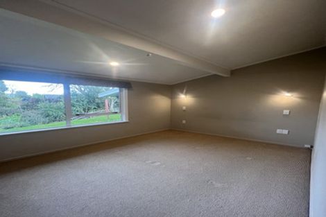 Photo of property in 8 Fleming Place, Chedworth, Hamilton, 3210