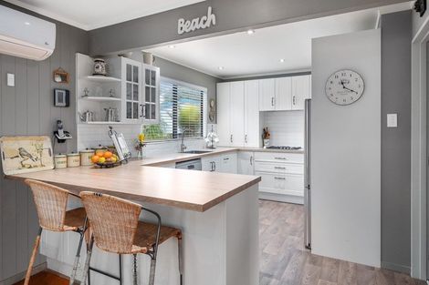 Photo of property in 12 Garnet Drive, Papamoa Beach, Papamoa, 3118