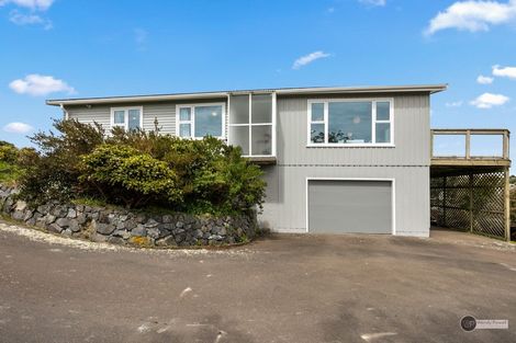 Photo of property in 8 Peach Tree Grove, Maungaraki, Lower Hutt, 5010