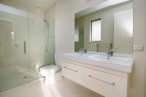 Photo of property in 7 Sunnyside Lane, Wanaka, 9305