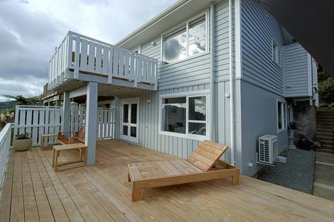 Photo of property in 14a Parklands Drive, Karori, Wellington, 6012