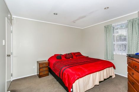 Photo of property in 43 Mack Place, Red Hill, Papakura, 2110