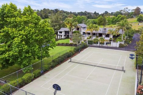 Photo of property in 39 Glenmore Road, Sunnyhills, Auckland, 2010