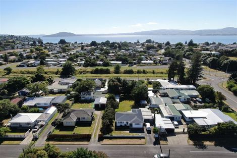 Photo of property in 1a Walker Road, Fairy Springs, Rotorua, 3015