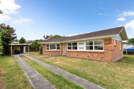 Photo of property in 74 Bremworth Avenue, Dinsdale, Hamilton, 3204