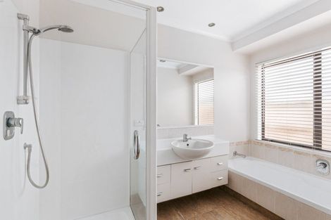 Photo of property in 27 Amery Place, Papamoa Beach, Papamoa, 3118